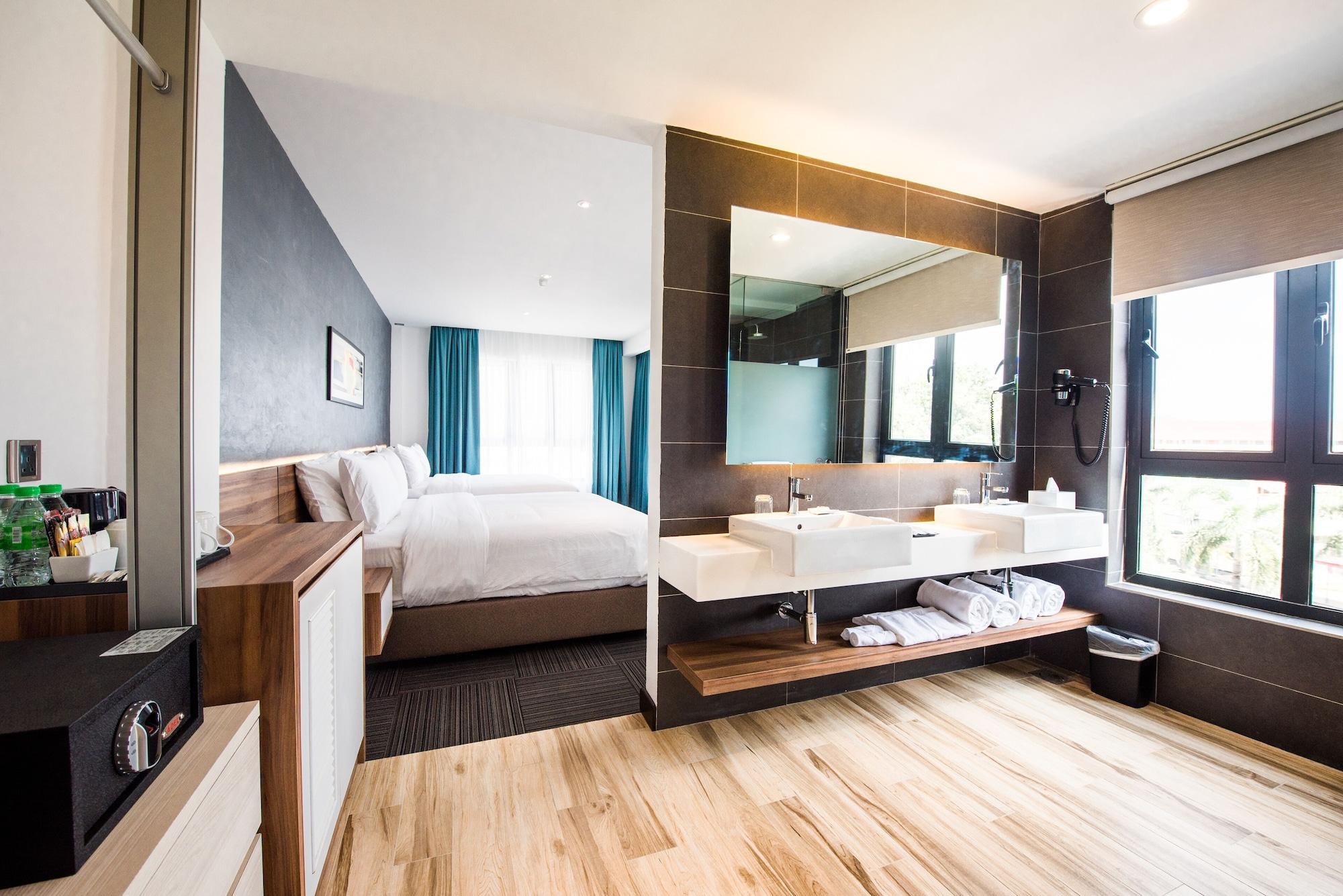 The Smith House Hotel Pantai Cenang  Bagian luar foto