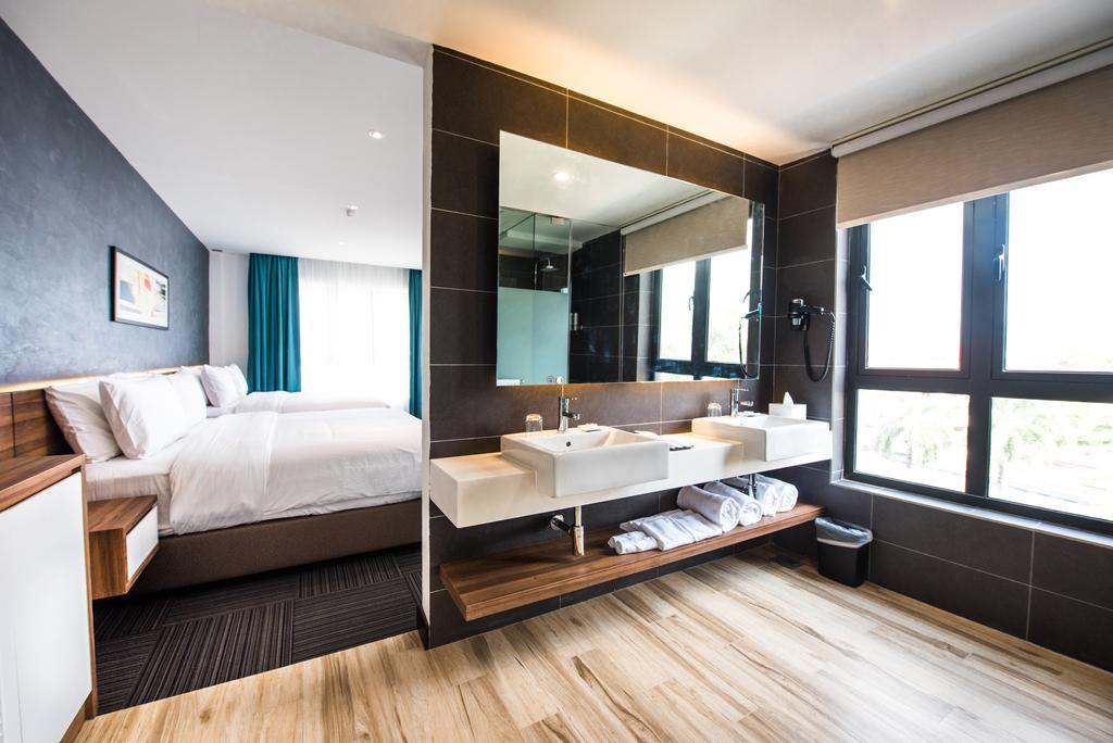 The Smith House Hotel Pantai Cenang  Bagian luar foto